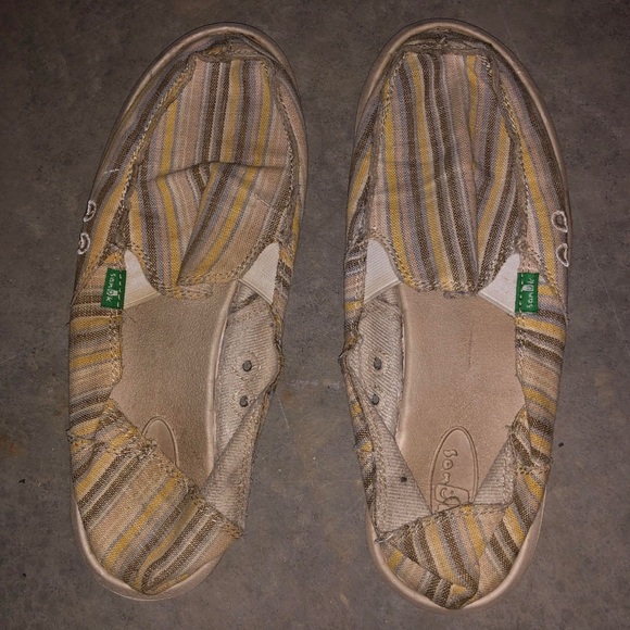 Sanuks - Picture 1 of 1